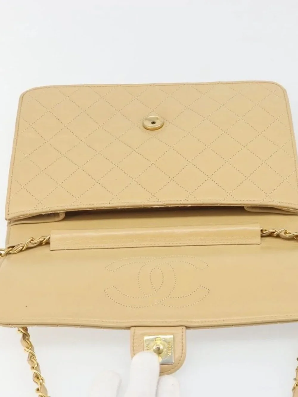 CHANEL Matelasse Chain Shoulder Bag Lamb Skin Beige Gold CC Auth 187257